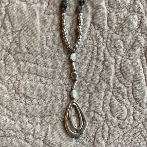 Jewelry - NWOT silver necklace.